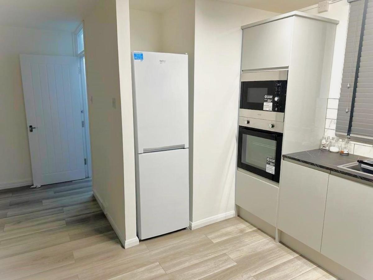 Stylish Apartment At Carlton Grove Londyn Zewnętrze zdjęcie